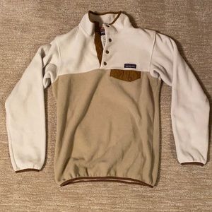 Tan and cream Patagonia sweatshirt